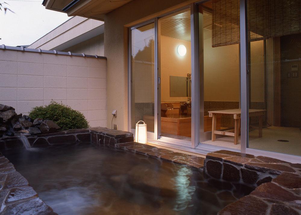 Nikko Green Hotel Natsukashiya Fuwari Екстер'єр фото