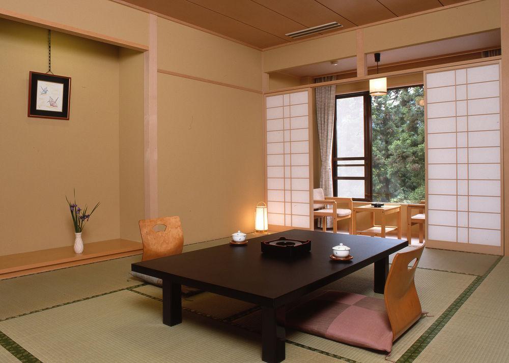 Nikko Green Hotel Natsukashiya Fuwari Екстер'єр фото